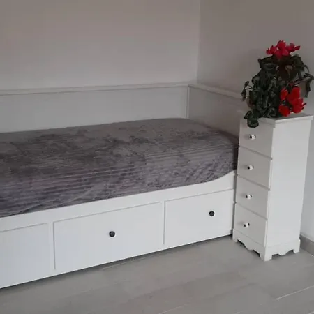 Caterina Apt San Lorenzo 2Camere-3